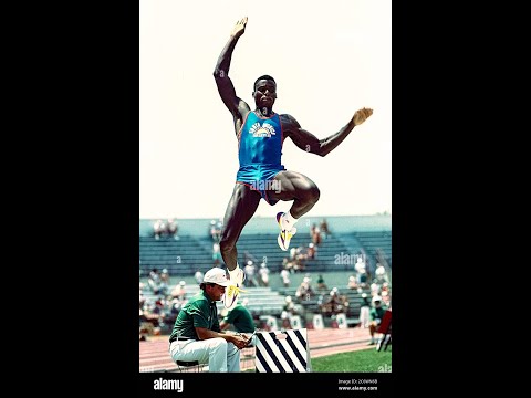 Carl  Lewis  vs   Larry  Myricks  vs  Mike  Powell  ( US  Trials  Long  Jump Indianapolis  88 )