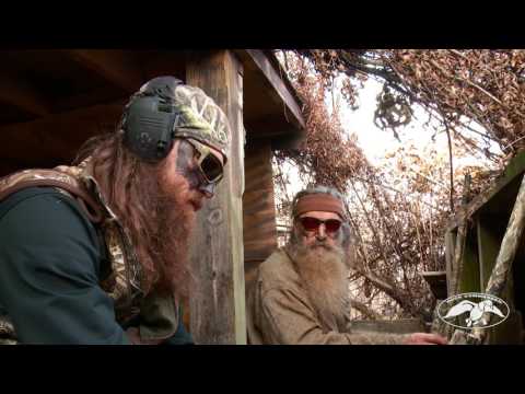 Jase and Phil Robertson's Thoughts on Benelli's SBE3 Shotgun