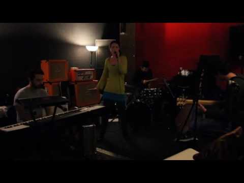 Sarah Linhares & Swagg Boyz  - only human