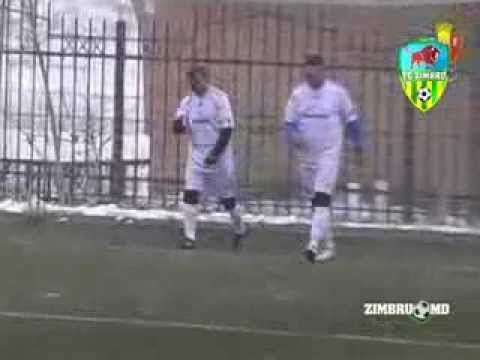 Sirbu, Dinov and Goroshinskiy winners of Supercup of Moldova among veterans (12.12.13) (fmf.md)