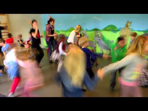 download lagu mp3 mp4 Indianerdans, download lagu Indianerdans gratis, unduh video klip Indianerdans