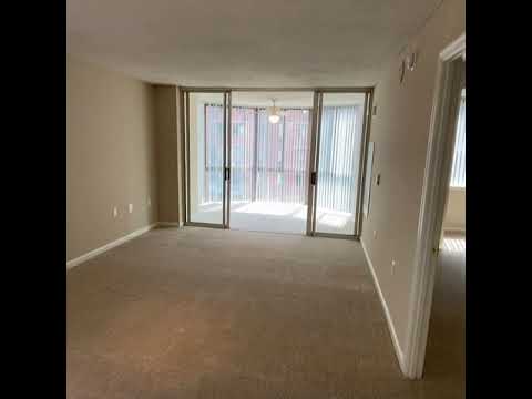 Take a Tour of Apartment 437 an Ashton (1B)