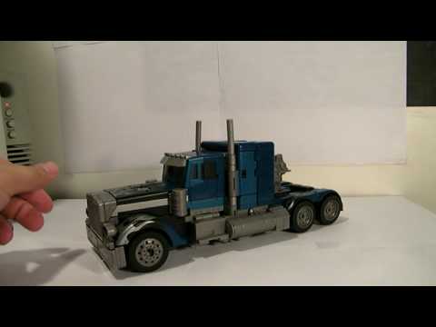 Transformers Leader Class Nightwatch Optimus Prime