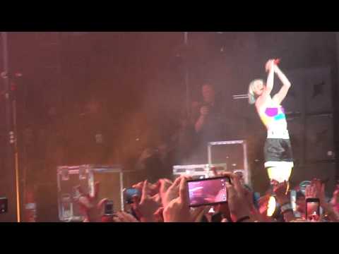 Fall Out Boy Feat. Hayley Williams - Sugar We're Going Down