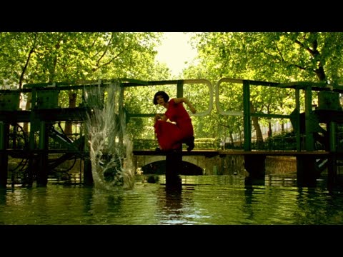 Le Fabuleux Destin d'Amélie Poulain - "Amélie likes" Scene