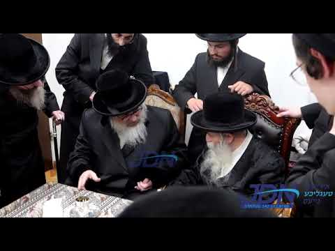 Viznitz Montreal Rebbe Visits Chernobyl Rebbe - Elul 5781