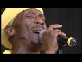 Jimmy Cliff   Many rivers to cross Live at Glastonbury   2003