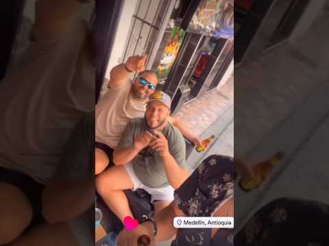 “Una fría con panas en Santo Domingo Savio, Medellín 🇨🇴🔥”