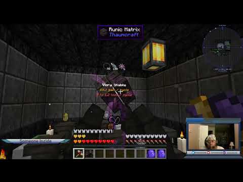 Someone makes Thaumcraft 6 Amulet of Vis on Altar (Pickaxe Optional)