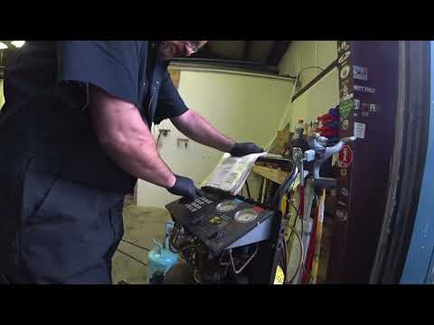 Truck Repair, Trying out the older Robinair 34700 on Bossman dad’s Freightliner Cascadia 2020/98