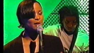 Gabrielle - People May Come live