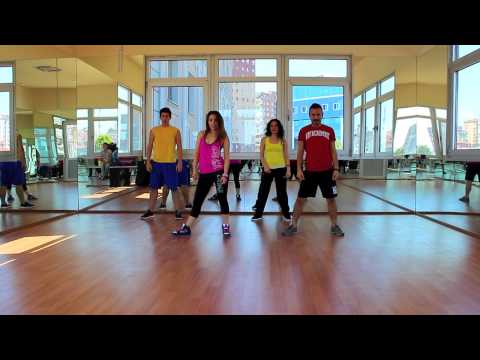 Zumba® Zeynep Molder * Ike & Tina Turner - Proud Mary