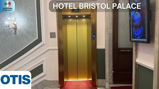 Beautiful 1982 Falconi traction elevator (mod. 2024)@Hotel***** Bristol Palace, 