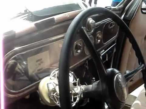 1937 CHRYSLER ROYAL DELUXE - NO MORE AIRFLOWS