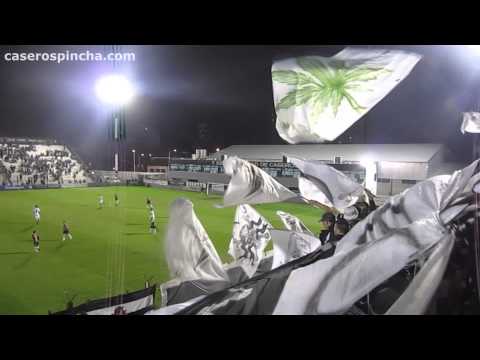 "Vengo del barrio de Caseros (CaserosPincha.com)" Barra: La Barra de Caseros &bull; Club: Club Atlético Estudiantes