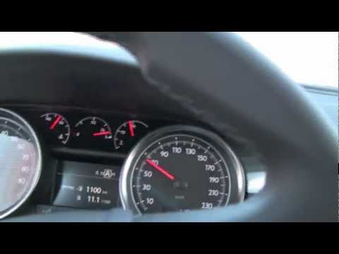 Peugeot 508 RXH. Circulación en carretera de curvas.mov