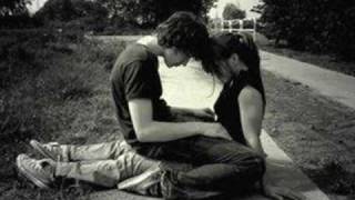 kelly clarkson-can i have a kiss