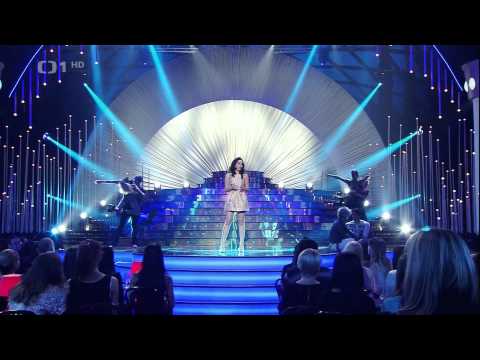Celeste Buckingham - Crushin' My Fairytale (Kouzelný Silvestr 31-12-2013)