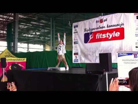 Kamil Zasada House Step