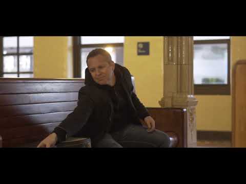 Guy King - Devil's Toy - featuring Joe Bonamassa (Official Music Video)