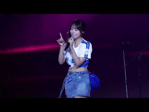 [4K] 고민중독 T.B.H - QWER 시연 Focus 직캠 | 260530 富邦悍將 Fubon G!POP 流行音樂節  #QWER #시연 #富邦悍將