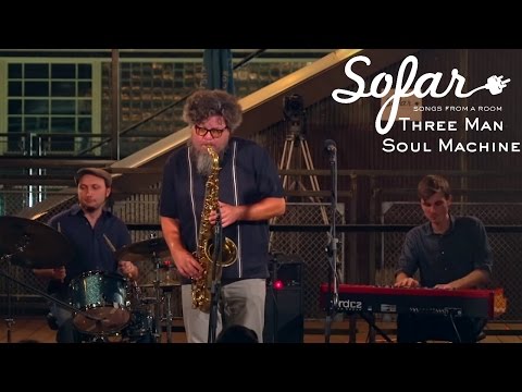 Three Man Soul Machine - Hold On (I'm Comin' Home) | Sofar Washington, DC