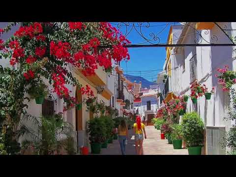 ESTEPONA, CIUDAD JARDIN DE MALAGA