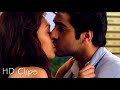 Hot Bollywood Actress Kissing Scene