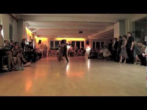 Gustavo Naveira & Giselle Anne - Chau Pinela