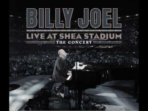 Videoclip de New York State Of Mind (feat. Tony Bennett) (Live at Shea Stadium, Queens, NY - July 2008) — Billy Joel