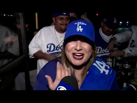 道奇隊結束32年的世界大賽荒 (Dodgers end their 32-year World Series drought)