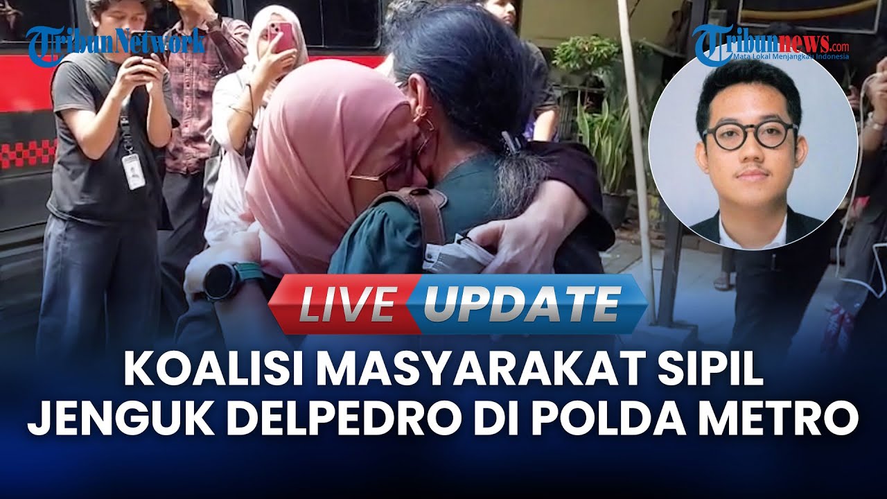 🔴LIVE UPDATE | Koalisi Masyarakat Sipil Jenguk Delpedro di Polda Metro, Tangis Ibunda Pecah