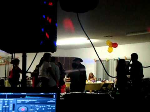 DJ peps & DJ majico mixing it up in g town!