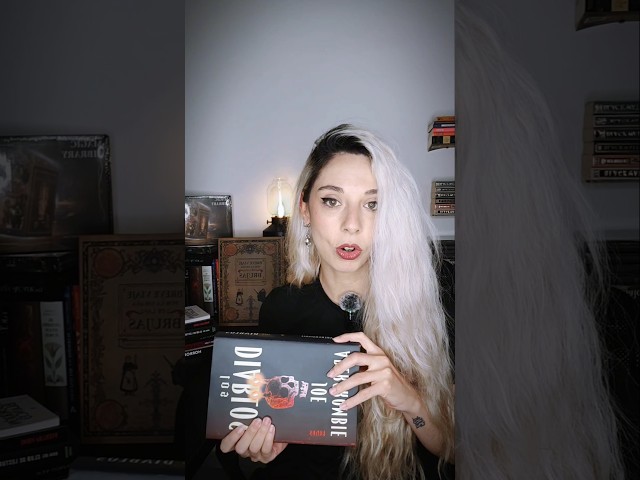 Vídeo relacionado con Dr DARKHOLD - Funda de látex para libro escarlata de The Damned Strange Witch Props, Oro envejecido., Talla única