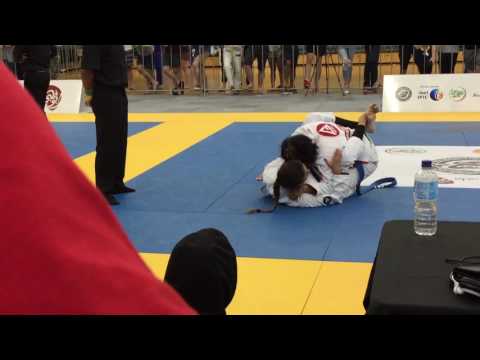 Abu Dhabi Trials Open Blue Belt Tamara vs Karen Naisoro