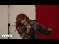 Carly Rae Jepsen On Wires