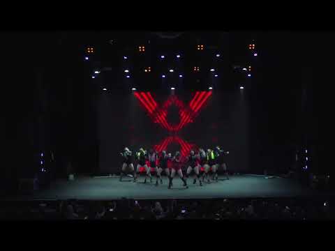 C.R.A.Z.Y. - CL - Hello Bitches / K-DAY cover dance festival