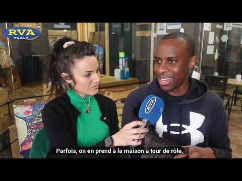 ESCAPADES EN AUVERGNE - Chat'lounge, un bar à chats "au poil" !