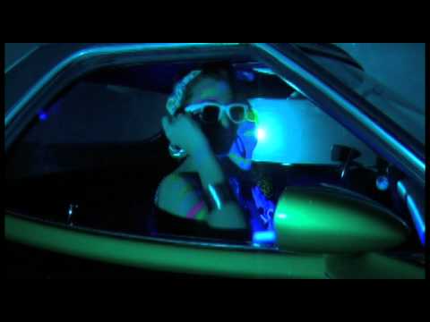 FUORIONDA 128 - VOGLIO SAPERE CHI SEI (OFFICIAL VIDEO)