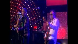N17 (Live on For One Night Only) - The Saw Doctors