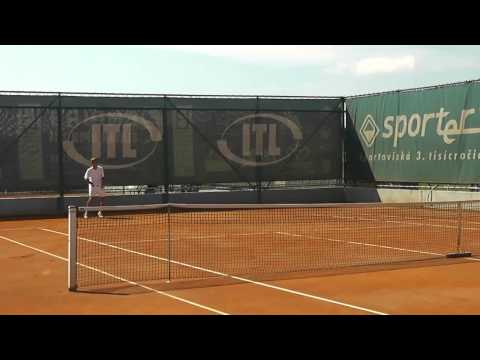 EMPIRE Futures Trnava 2014: 1.kolo dvojhry, Patrik Obal - Danylo Kaleničenko (UKR) 4:6, 0:6