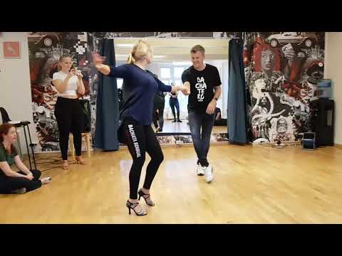 Thomas & Laila Bachata Sensual Demo