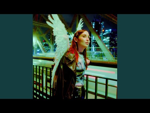 Video thumbnail for Dream On (Country Girl)