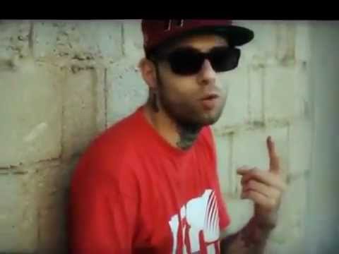 Restin Pees aka Kill Mauri R.I.P. - TI GUARDANO DENTRO (Street Video) - YouTube.mp4