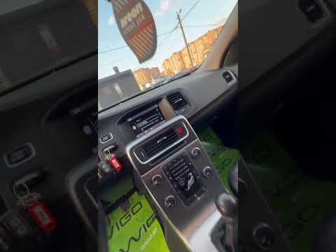 фото volvo v60 i рестайлинг 0