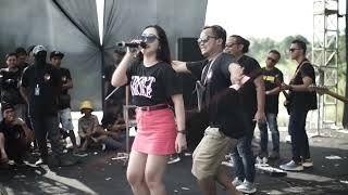 Download lagu Gati Meyla // Lamunan // One Pro // Live Pemuda Pasinan Wetan // Carvoez mp3
