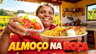 COMENDO  MACARRÃO COM FRANGO FRITO E FAROFA A VERDADEIRA DELICIA DA ROÇA | natureza e SABOR 