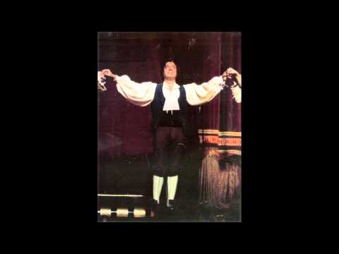 Rossini: Il barbiere di Siviglia: "Largo al factotum" - PIERO CAPPUCCILLI (1969)