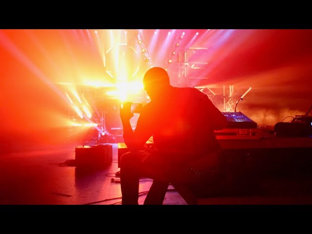 Video Pronunciation of kames in English