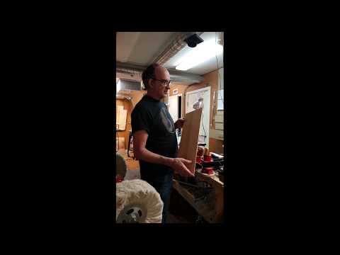 Plate thickness with tap tones